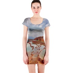 Badab-e Surt Short Sleeve Bodycon Dresses