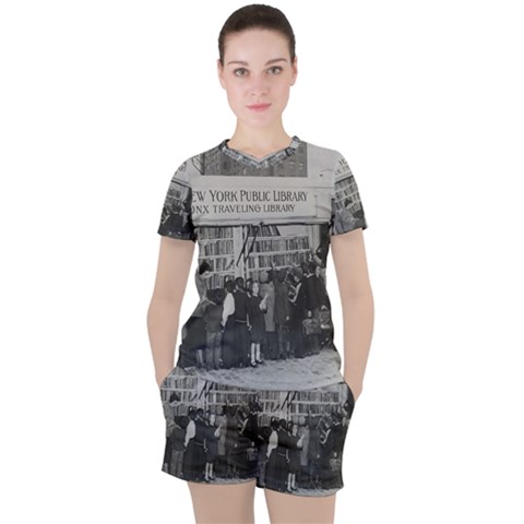 Vintage 1326261 1920 Women s Tee And Shorts Set by vintage2030