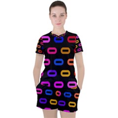 Pattern Background Structure Black Women s Tee And Shorts Set