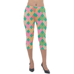 Abstract Seamless Pattern Lightweight Velour Capri Leggings 