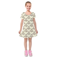 Abstract Flowers And Circle Kids  Short Sleeve Velvet Dress by DinzDas