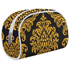 Finesse  Makeup Case (medium) by Sobalvarro