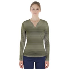 Guacamole V-neck Long Sleeve Top