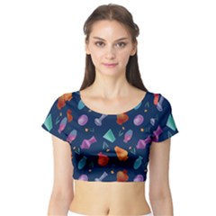 Jugs And Vases Short Sleeve Crop Top