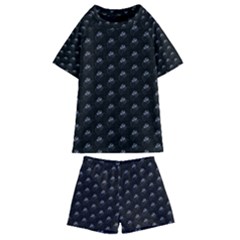Animal Eyes Close Up Motif Pattern Kids  Swim Tee And Shorts Set by dflcprintsclothing