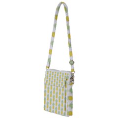 Pineapple Glitter Multi Function Travel Bag by ConteMonfrey