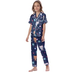 Cute-astronaut-cat-with-star-galaxy-elements-seamless-pattern Kids  Satin Short Sleeve Pajamas Set