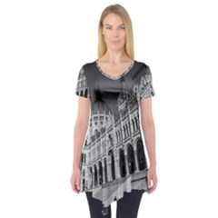 Architecture-parliament-landmark Short Sleeve Tunic 