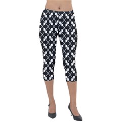 Abstract Background Arrow Lightweight Velour Capri Leggings 