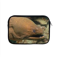 Moray Eel 1 Apple Macbook Pro 15  Zipper Case