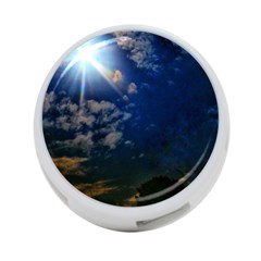 Sunny Day 4-port Usb Hub (one Side) by okhismakingart